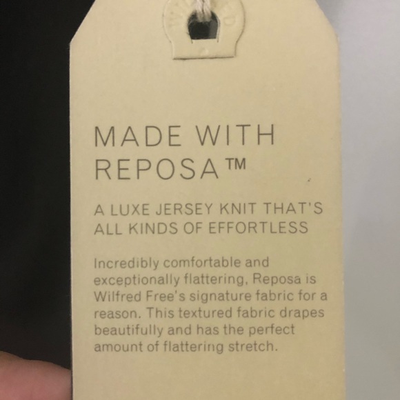 🍋NWT Aritzia Wilfred Free Kass Skirt - Picture 9 of 12